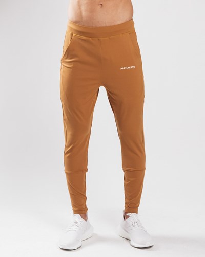 Alphalete 4-Way Stretch Jogger Camel | 8367-FZLSP