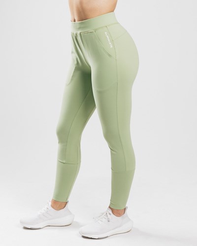Alphalete 4-Way Stretch Jogger Frozen Spring | 5162-ZGLOI