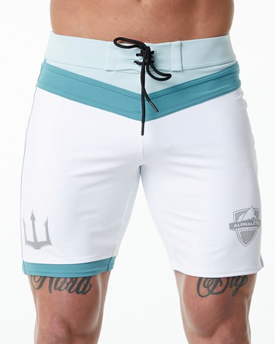 Alphalete Competizione Board Corta Bianche | 5947-AVDRU