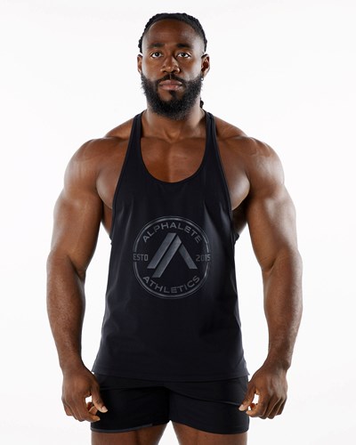 Alphalete Fitted Performance Stringer Blackout | 9580-LGTAZ