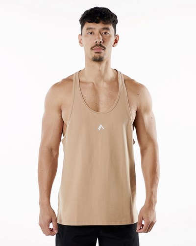 Alphalete Fitted Performance Stringer Taupe | 4968-FMPAY