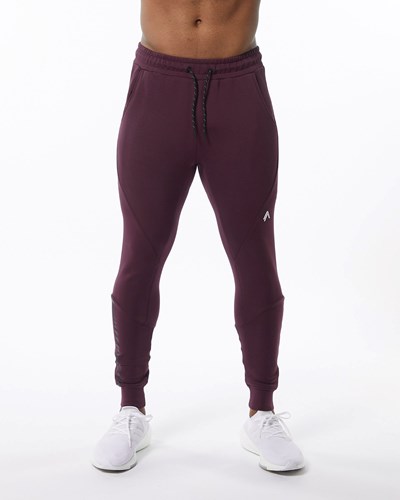 Alphalete Interlock Knit Cuffed Jogger Merlot | 1492-FMCWU