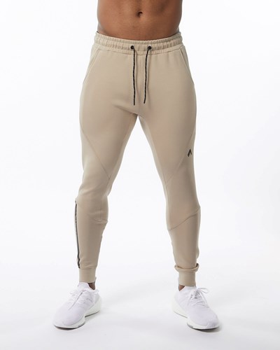 Alphalete Interlock Knit Cuffed Jogger Tan | 2714-NOKBG