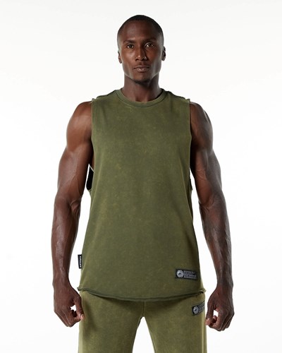 Alphalete Mid-Weight Washed Terry Cutoff Verdi | 8620-MNYFA