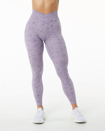Alphalete Single Brushed Cross-Wrapped Legging Pebble Print Misty Lilac | 8372-COYSN